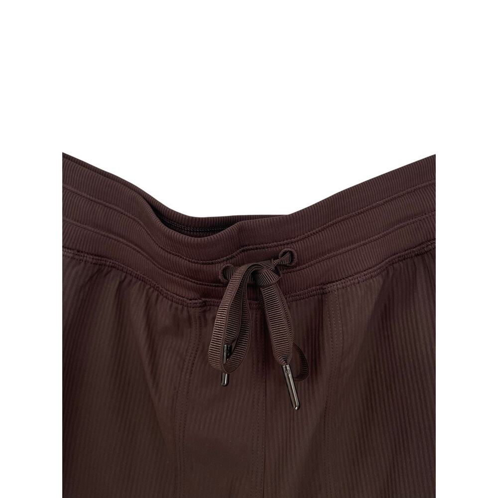 Lululemon Dance Studio Relaxed Fit Mid Rise Cargo Pant Brown Size Medium - Picture 3 of 13